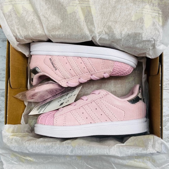 Adidas baby /toddler girl pink Superstar sneakers - Picture 3 of 8